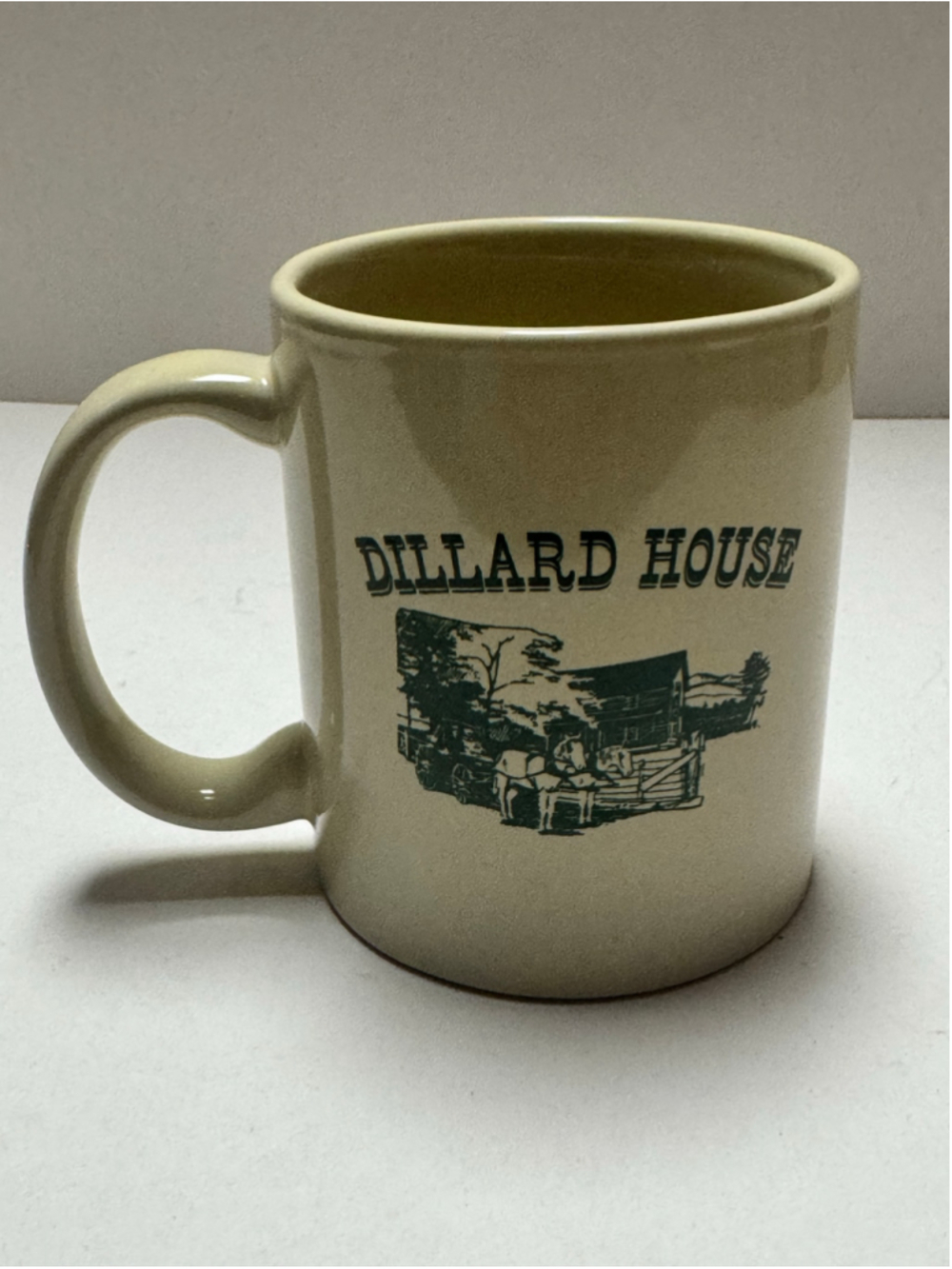 Vintage Dillard House Ceramic Coffee Mug Beige and Green 3.75”